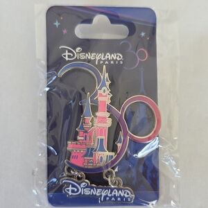 Disneyland Paris 30th Anniversary Pin